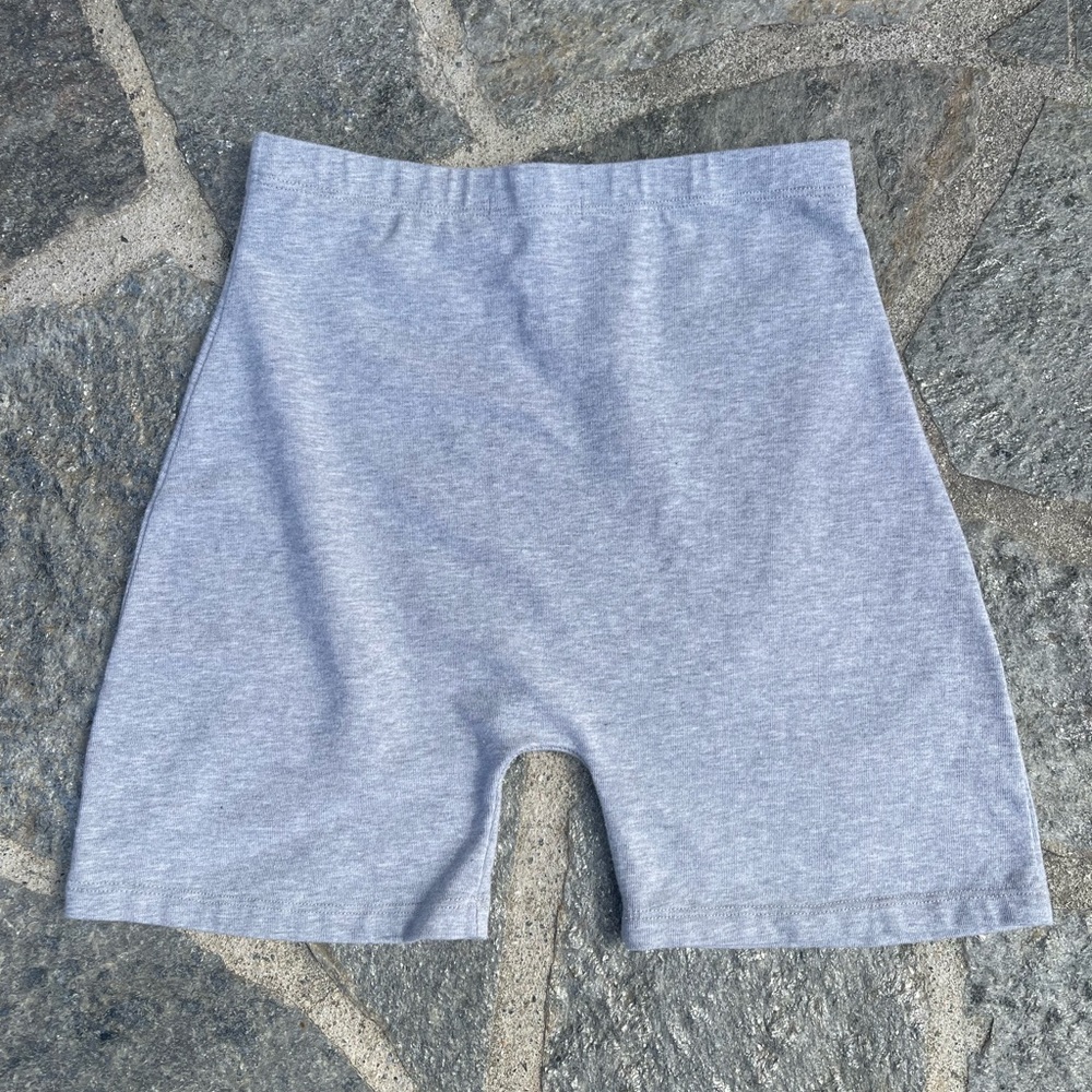 Brandy Melville griffin biker shorts